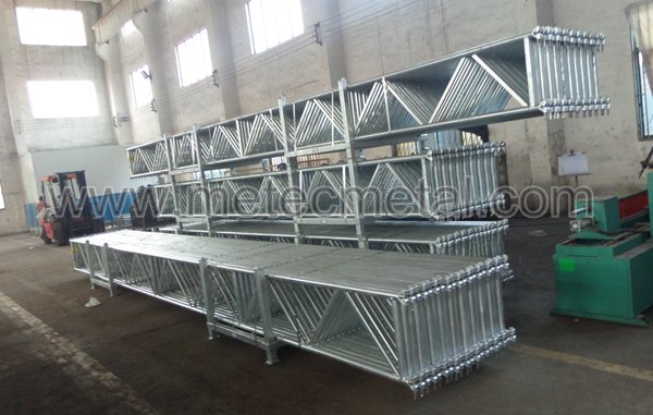 Lattice Girders for Ringlock System Scaffold