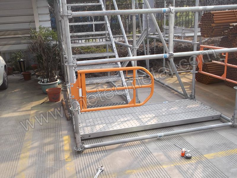 Safe Gate Adjustable Swing Gates for Ringlock Scaffold